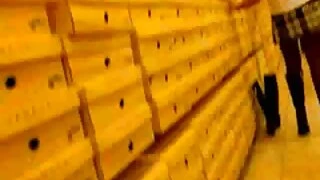 بسبب العزلة الذاتية ، لم يتراجع تمثيل افلام اباحيه ومارس الجنس مع أخته