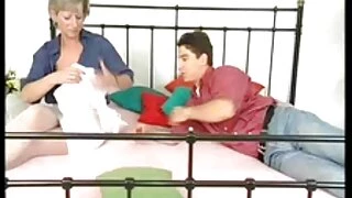 سلوتي بنت كان الجنس الشرجي تهنئة الأخ في عيد الميلاد اجمل ممثلات افلام اباحيه