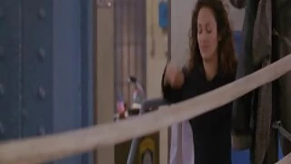وضع قضيبه المنتصب في أفضل موقع للأفلام الإباحية حفرة الصديق